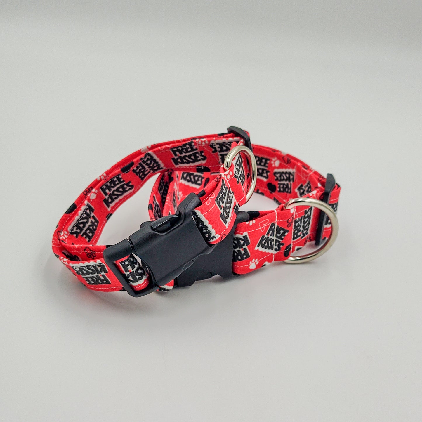 *PREORDER* Free Kisses Collar