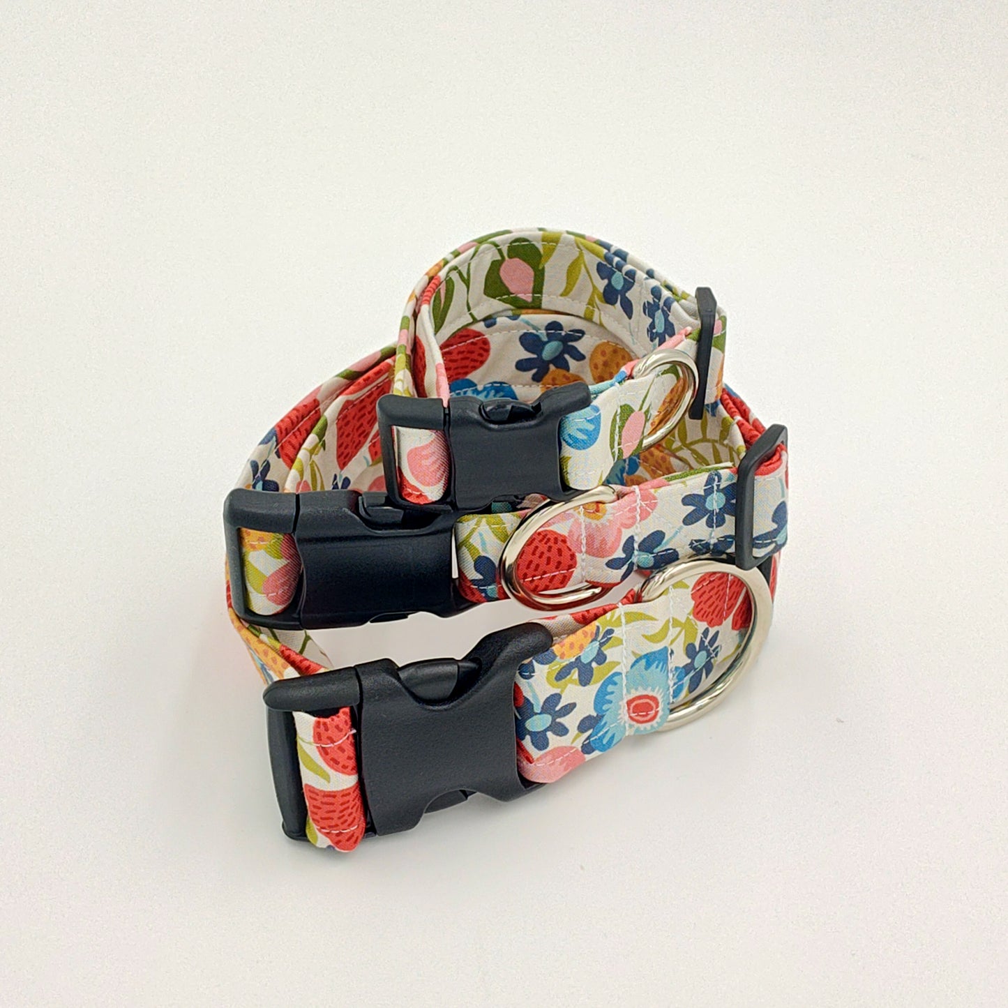 Tan Floral Collar